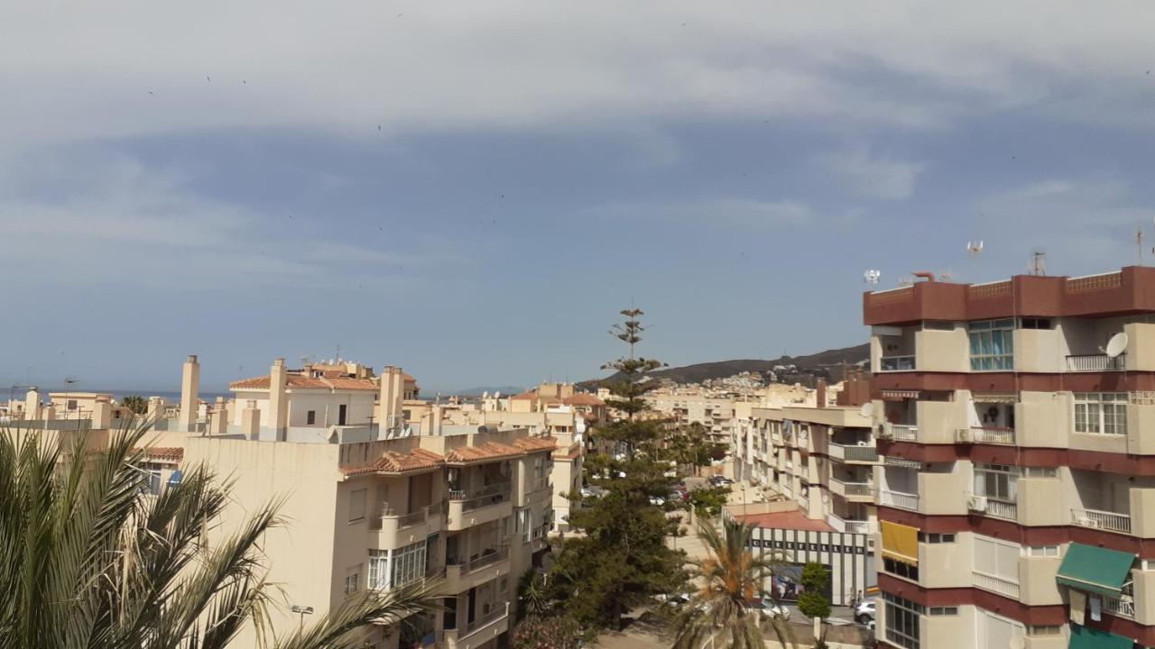 Amplio Piso Al Lado De La Playa En Nerja Leilighet Eksteriør bilde
